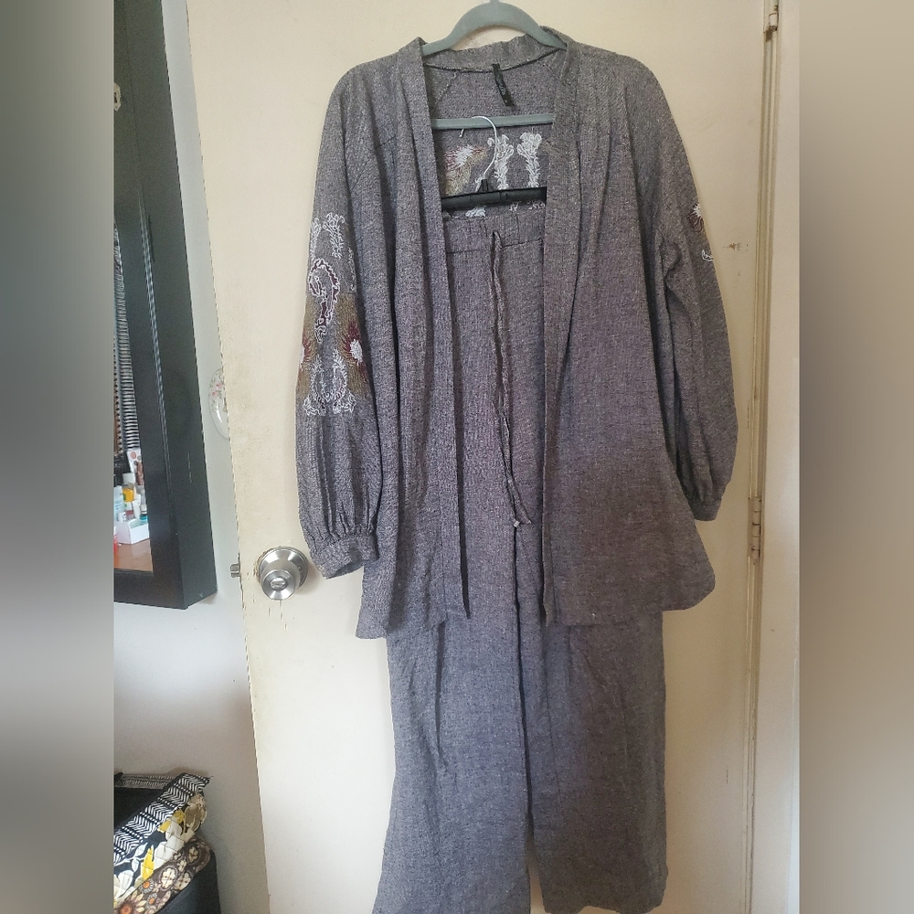 Matching set pants and jacket